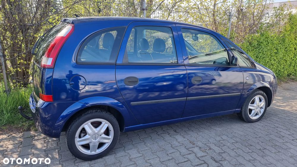Opel Meriva 1.6 Cosmo - 11