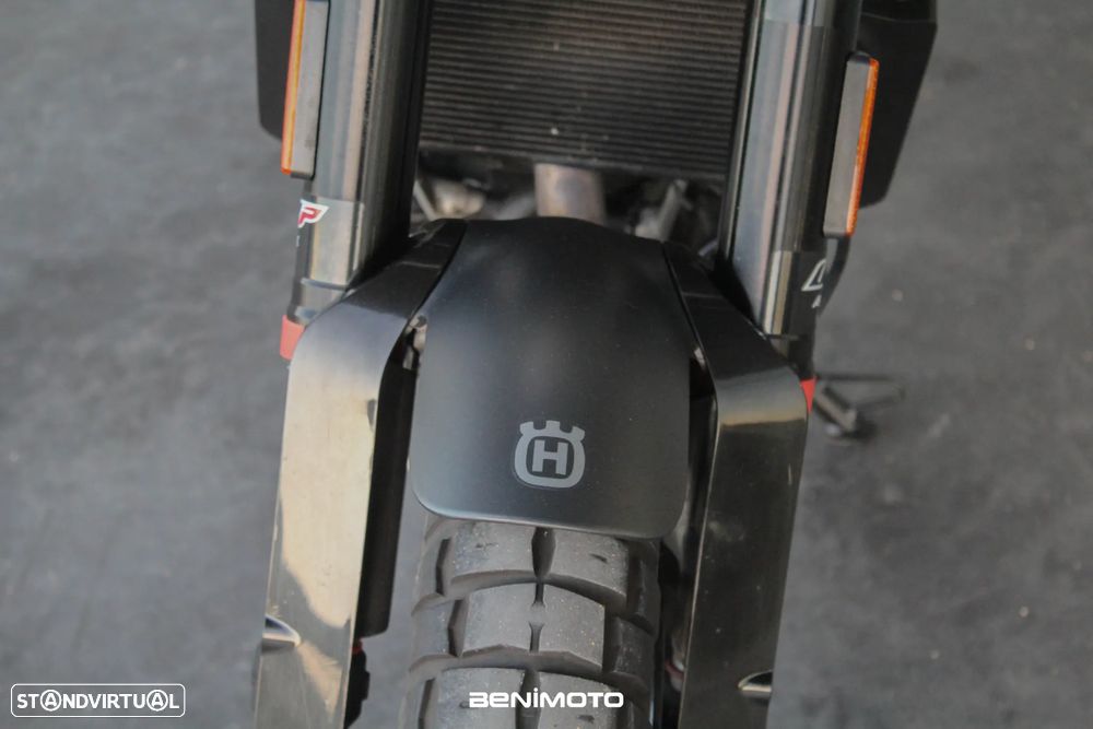 Husqvarna Svartpilen 401 - 15