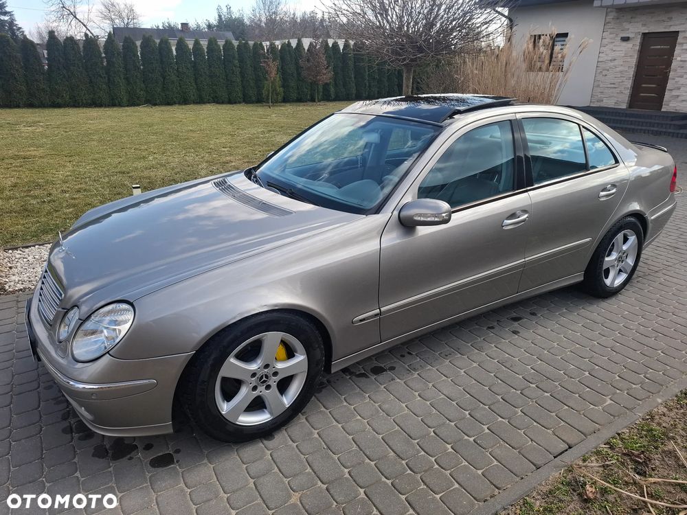 Mercedes-Benz Klasa E 320 CDI Avantgarde - 4