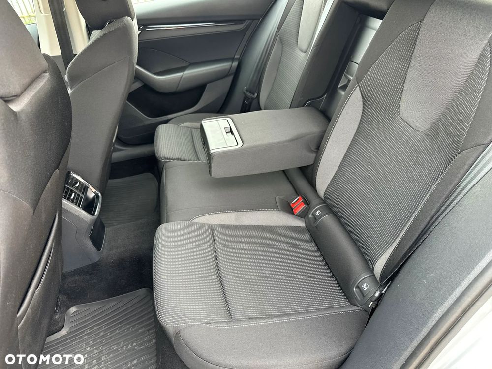 Skoda Octavia 1.5 TSI e-Tec Ambition DSG - 17