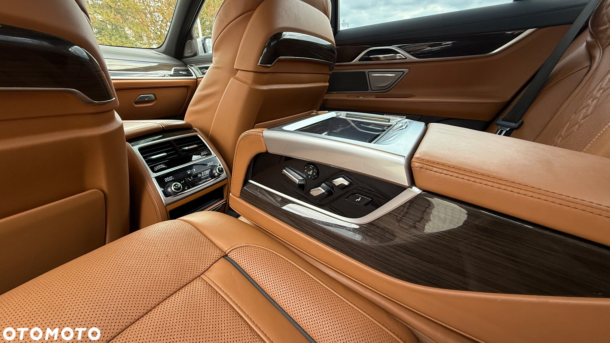BMW Seria 7 730d xDrive - 22
