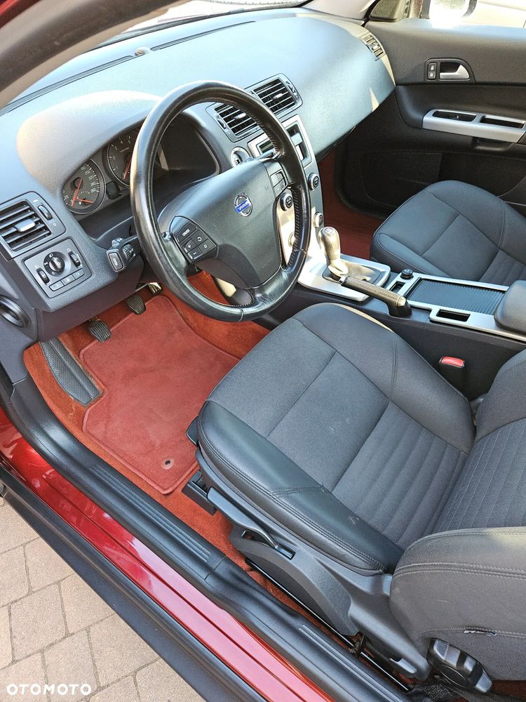 Volvo C30 1.8 Momentum - 9