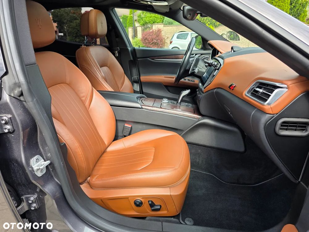 Maserati Ghibli S Q4 Granlusso - 13