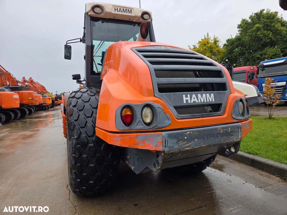 Hamm H11i, 2019, 927h, 13,2 tone, latime tamburi 2,1m, produs in GERMANIA, motor DEUTZ 115CP, Aer conditionat, Lungime 5,9m, anv 90% ok, posibilitate leasing, PROMOTIE 69.900 EUR+Tva - 3
