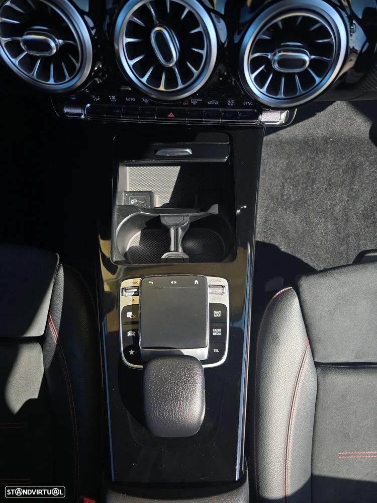 Mercedes-Benz A 180 d 7G-DCT AMG Line - 10