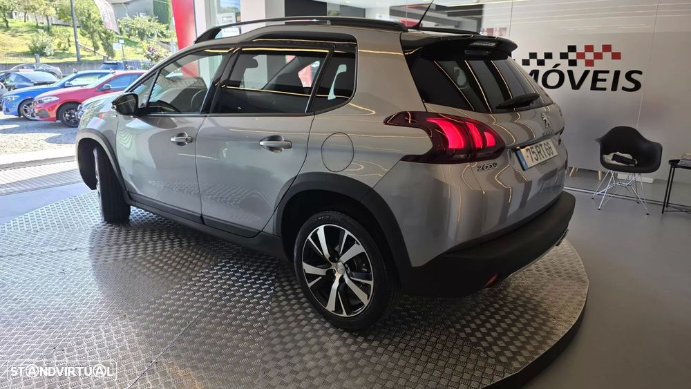 Peugeot 2008 1.6 BlueHDi GT Line - 18