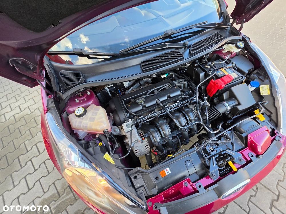 Ford Fiesta 1.25 Celebration - 28