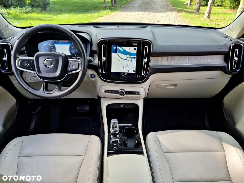 Volvo XC 40 T5 AWD Inscription - 31