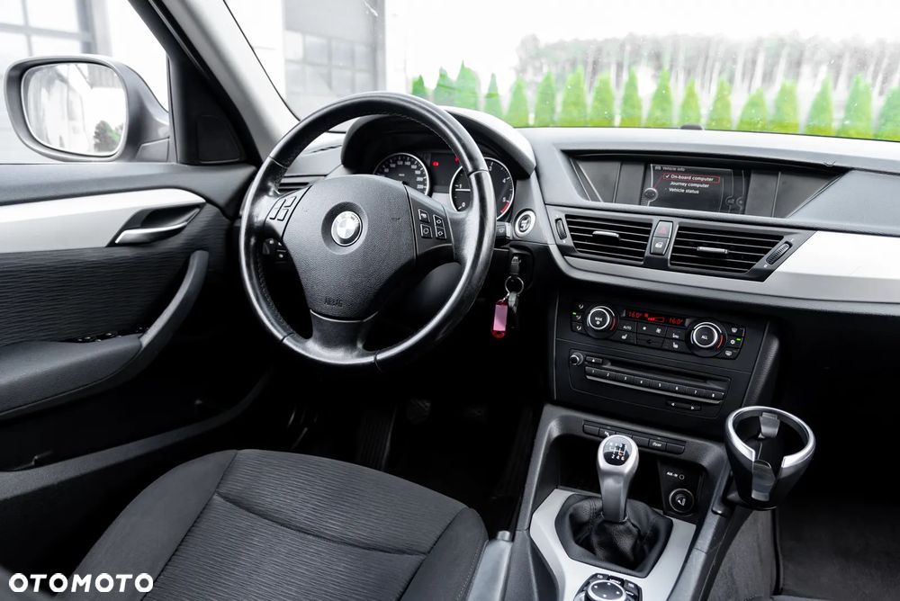 BMW X1 sDrive18d - 24
