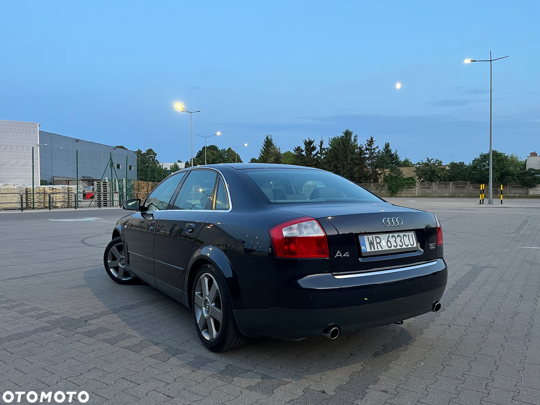 Audi A4 1.8T Quattro - 4