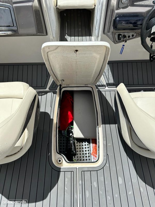 Rinker MTX 210 - 21