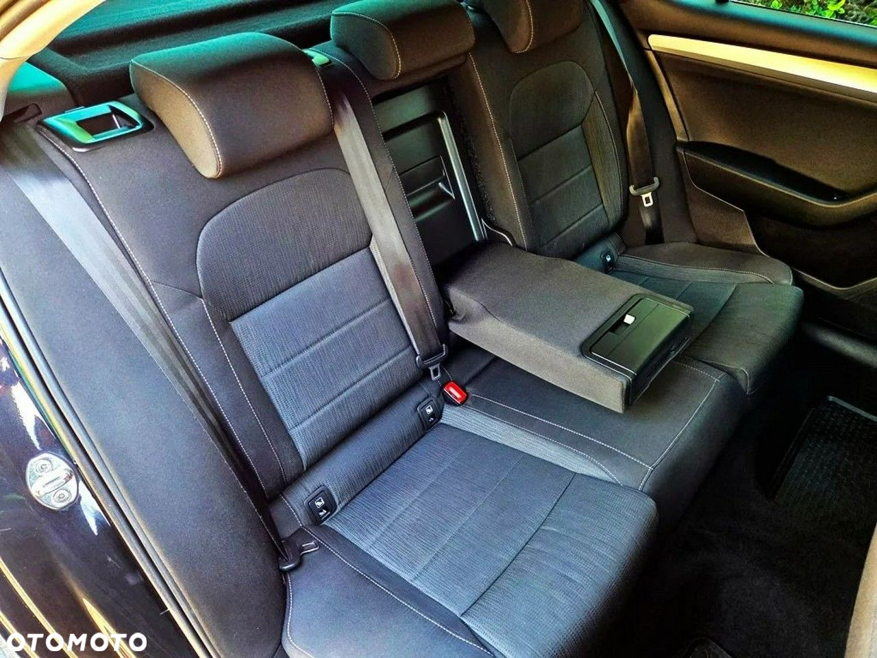 Skoda Superb 2.0 TDI Active - 11