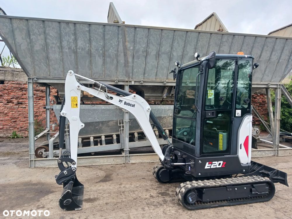 Bobcat E20Z - 10