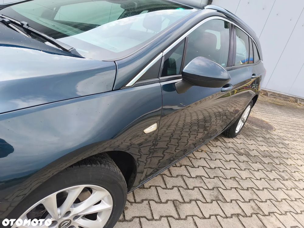 Opel Astra IV 1.6 CDTI Business - 37