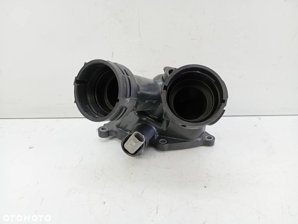obudowa termostatu króciec trójnik mercedes sprinter W907 E klasa W213 W205 A6542007900 - 2