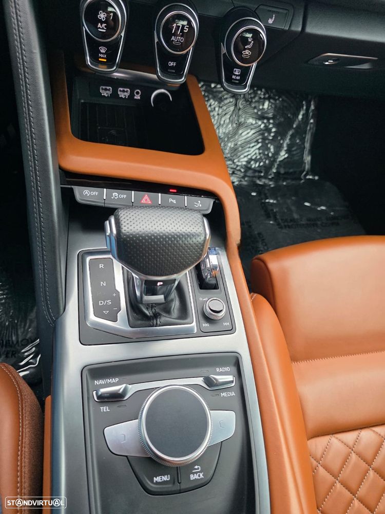 Audi R8 Coupé 5.2 FSI V10 S tronic - 21