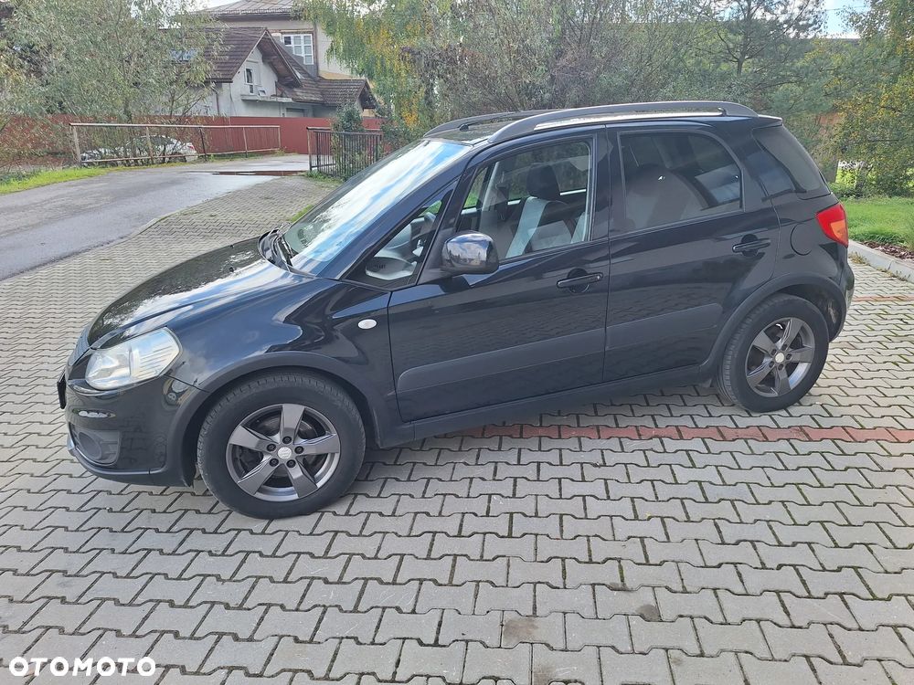 Suzuki SX4 1.6 Premium 4WD - 10
