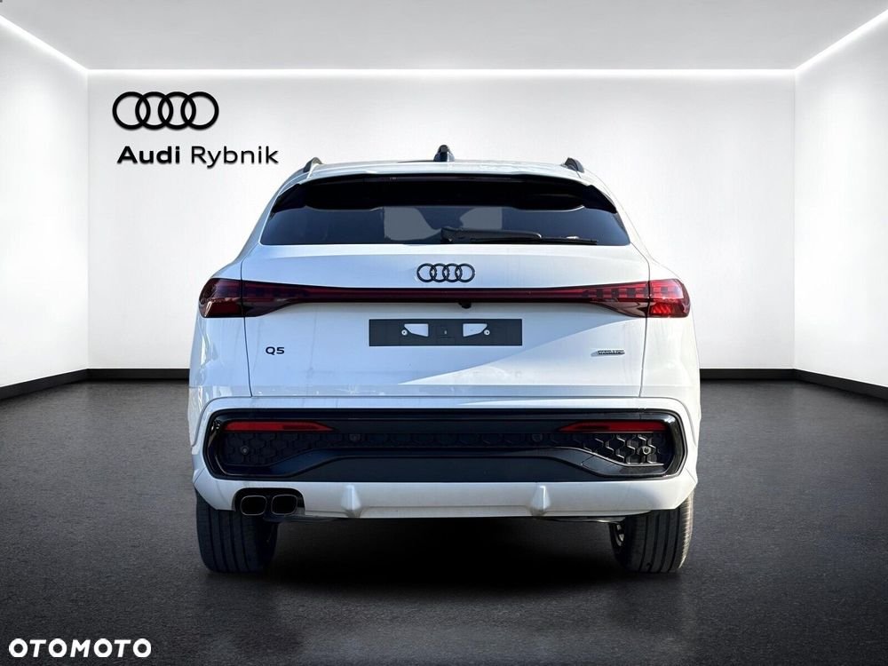 Audi Q5 Sportback - 4