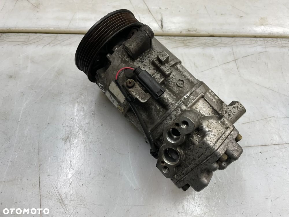 SPRĘŻARKA KLIMATYZACJI BMW E90 6915380-08 - 3