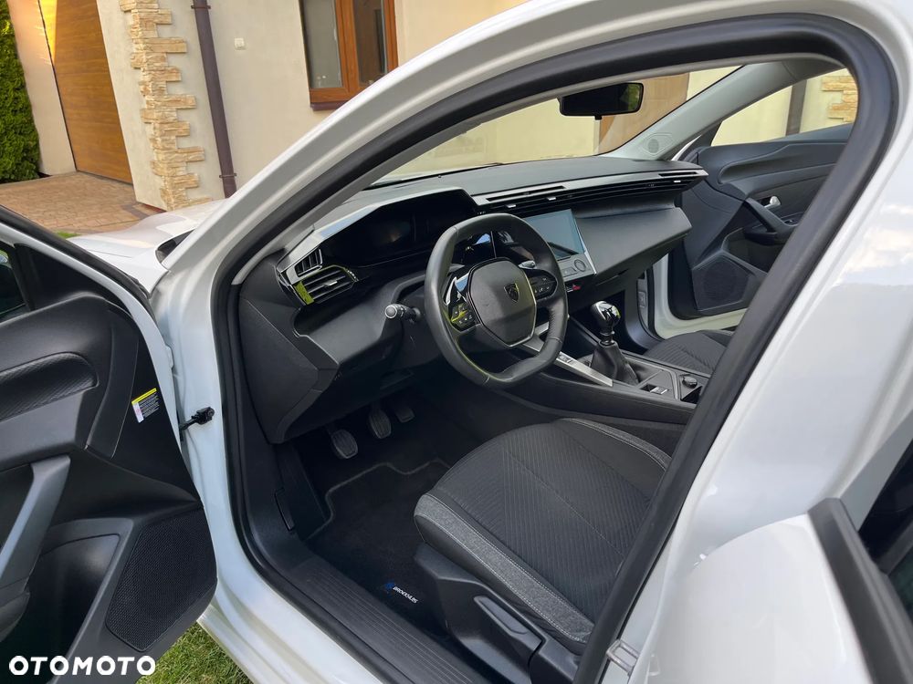 Peugeot 308 - 35