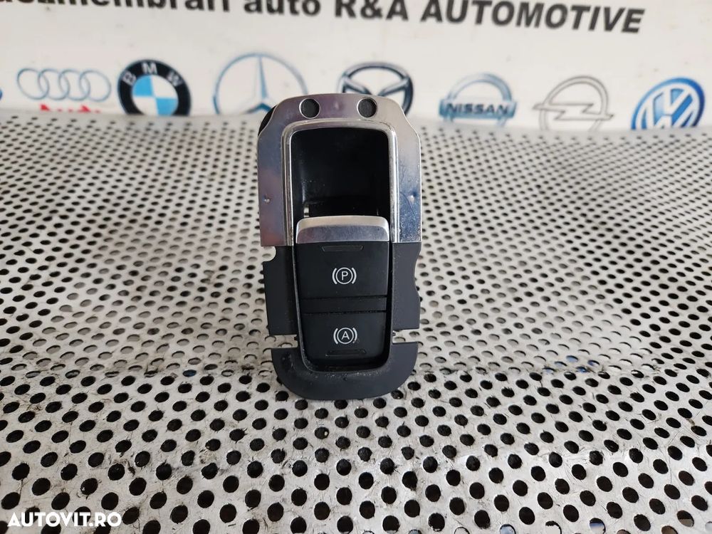 Buton Frana De Mana Electrica Audi A8 4H D4 An 2010-2011-2012-2013-2014-2015-2016-2017 Dezmembrez Audi A8 3.0 Tdi Motor CLA Cutie NNY An 2010-2011-2012-2013-2014-2015-2016-2017 - Dezmembrari Arad - 2