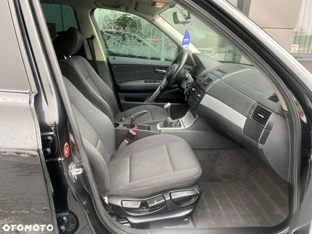 BMW X3 2.0d - 12