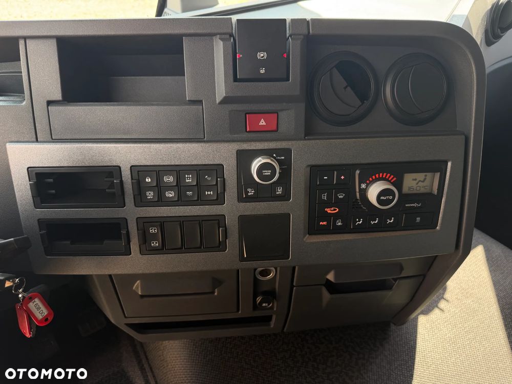 Renault T440 EURO 6 COMFORT / 2018 / SPROWADZONY - 20