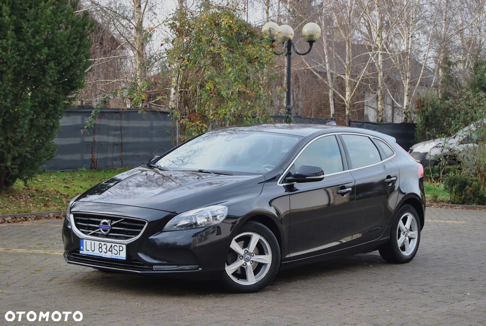 Volvo V40 D2 - 1
