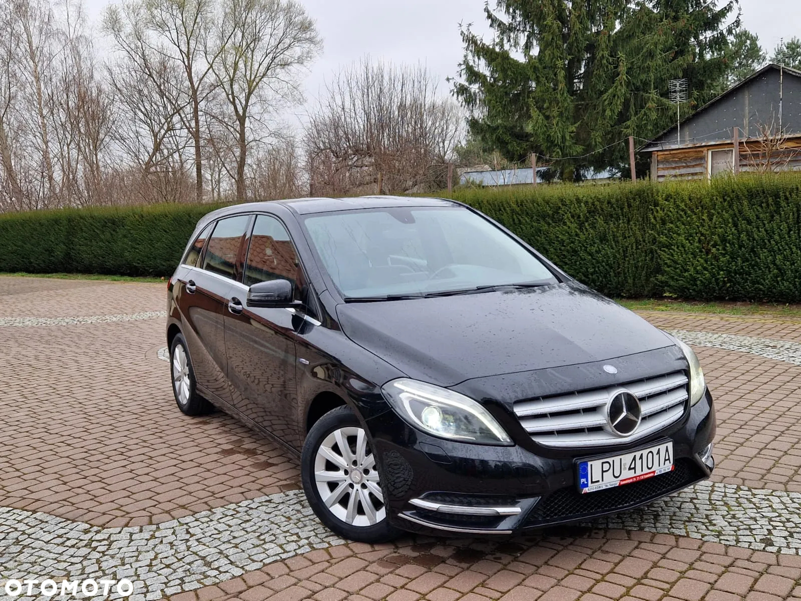Mercedes-Benz Klasa B 180 BlueEFFICIENCY Edition - 14