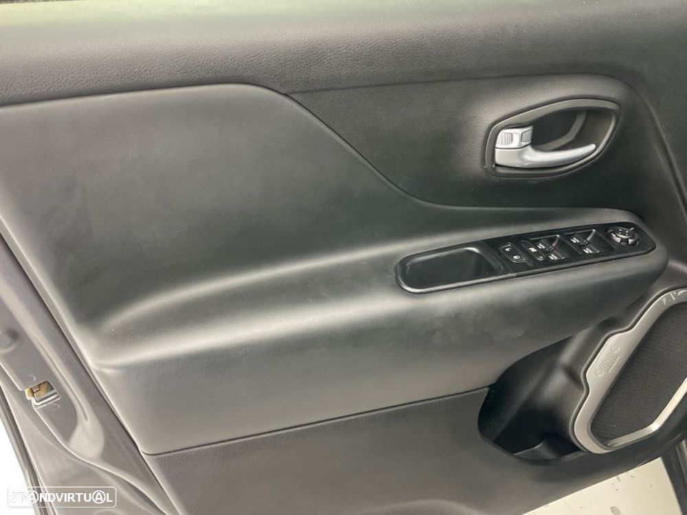 Jeep Renegade 1.6 MJD Limited DCT - 15