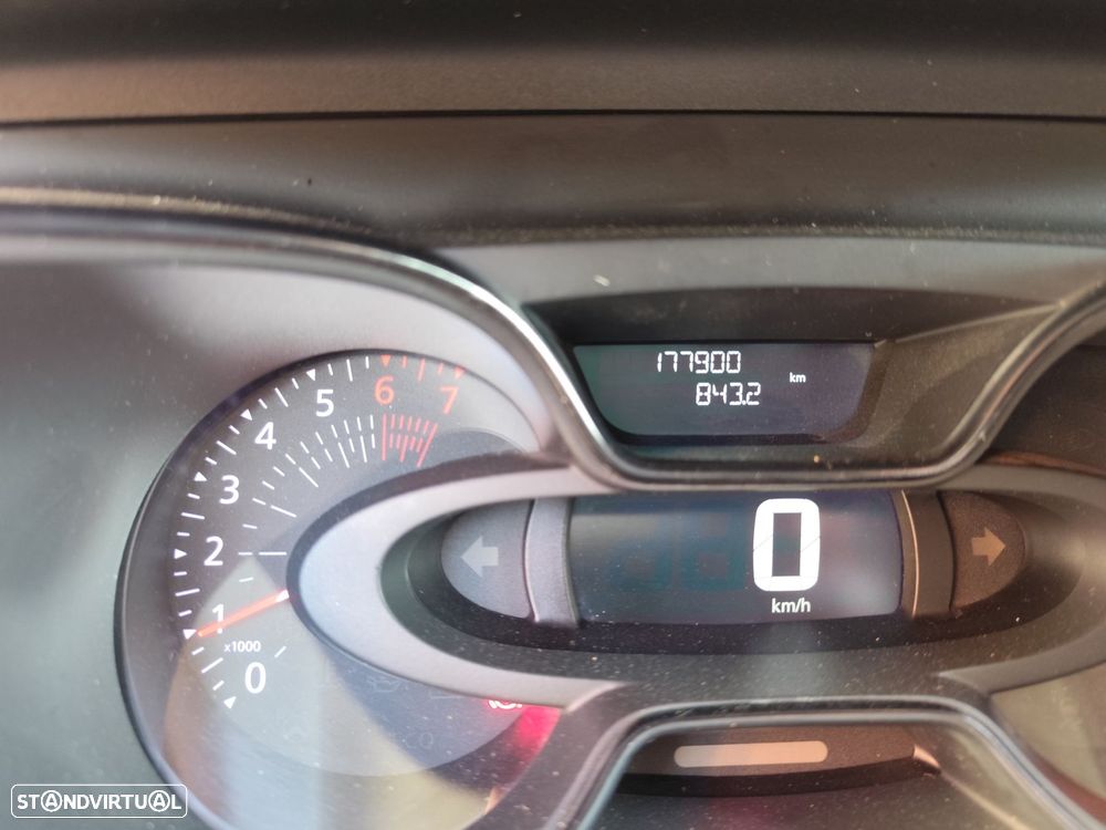 Renault Captur 0.9 TCE Exclusive - 27