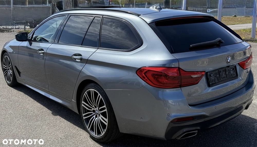 BMW Seria 5 520d M Sport Edition - 3