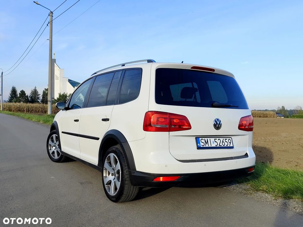 Volkswagen Touran 2.0 TDI DPF DSG Cross - 22