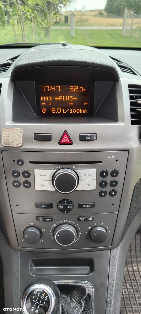 Opel Zafira 1.8 Cosmo - 21