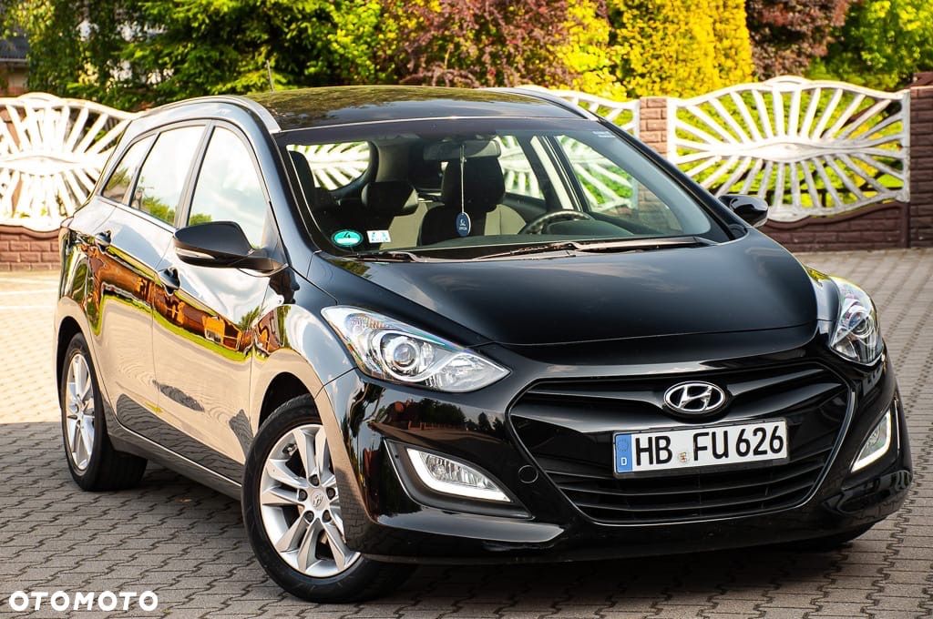Hyundai i30 1.4 Premium - 1