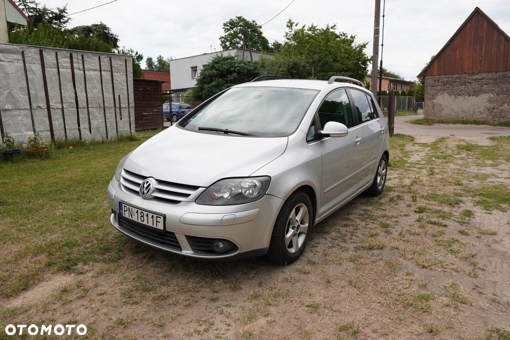 Volkswagen Golf Plus 1.9 TDI DPF Comfortline - 1