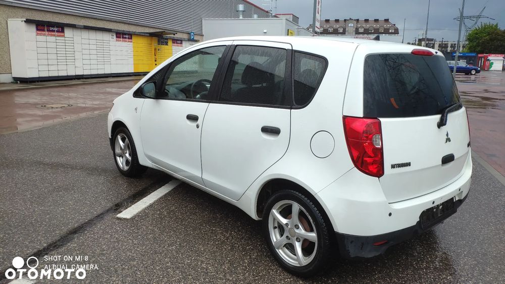 Mitsubishi Colt 1.3 Inform - 28