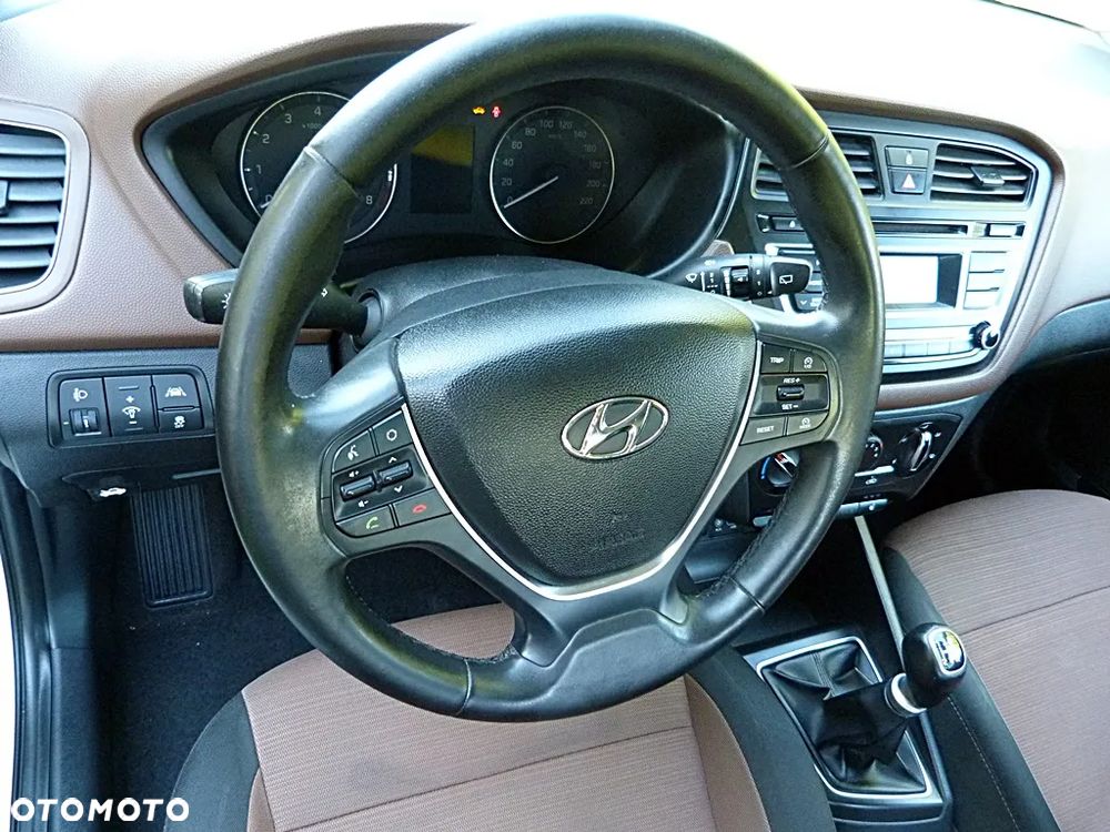 Hyundai i20 1.2 YES Plus - 18