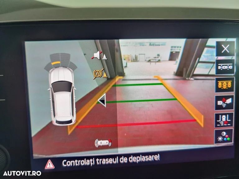 Skoda Kamiq 1.0 TSI DSG Style - 9