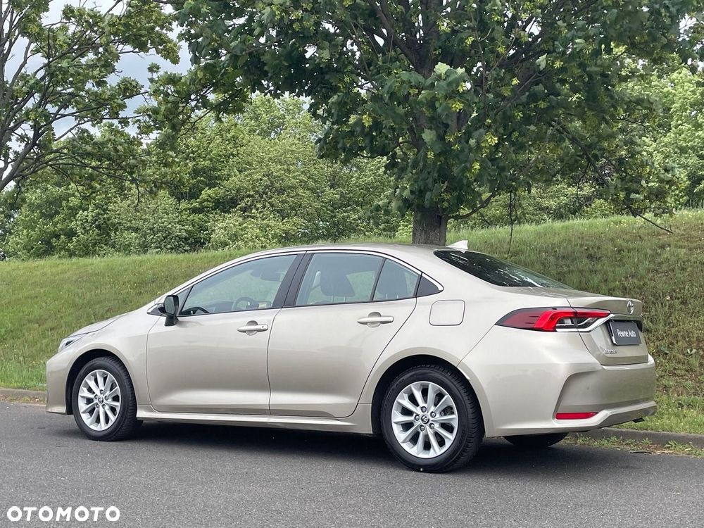 Toyota Corolla - 16