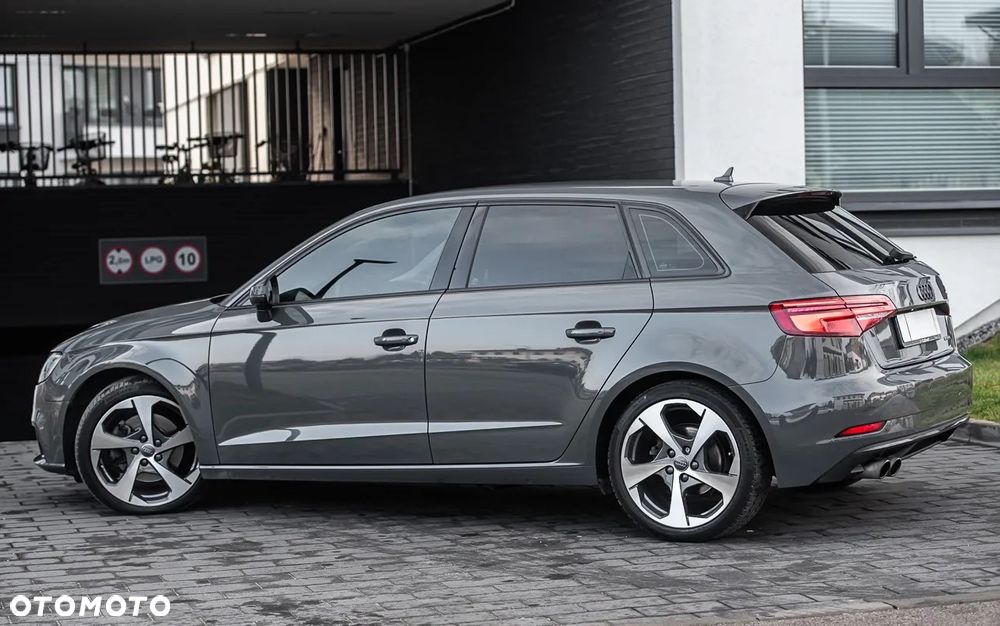 Audi A3 Sportback 40 TFSI Quattro S tronic - 9