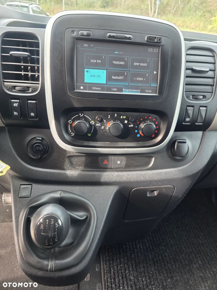 Renault Trafic opel vivaro L2H1 niski przebieg vito talento - 29