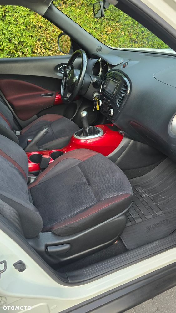 Nissan Juke 1.6 Tekna S&S - 6