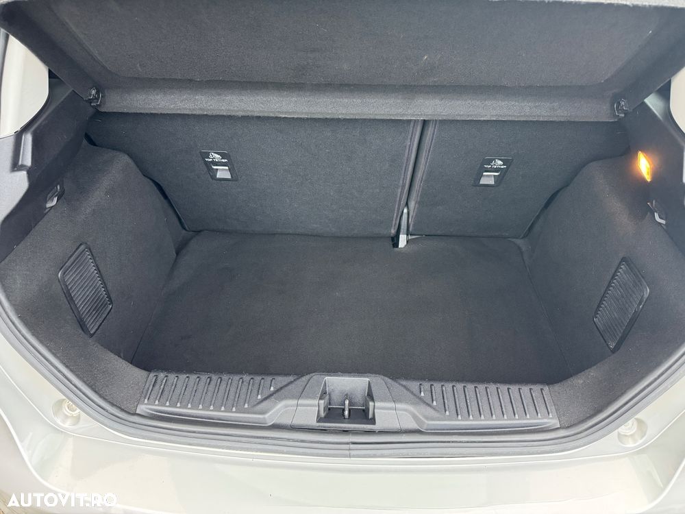 Ford Fiesta 1.0 EcoBoost Trend - 16