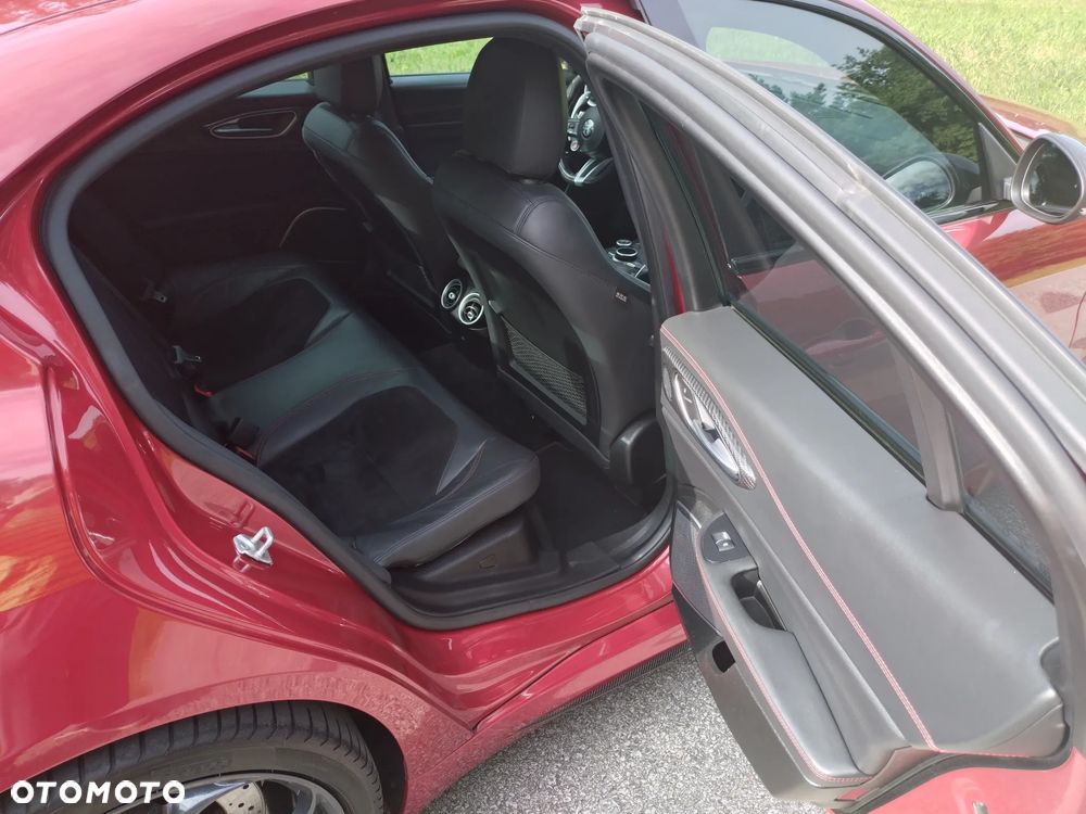 Alfa Romeo Giulia 2.9 Bi Turbo V6 Quadrifoglio - 6