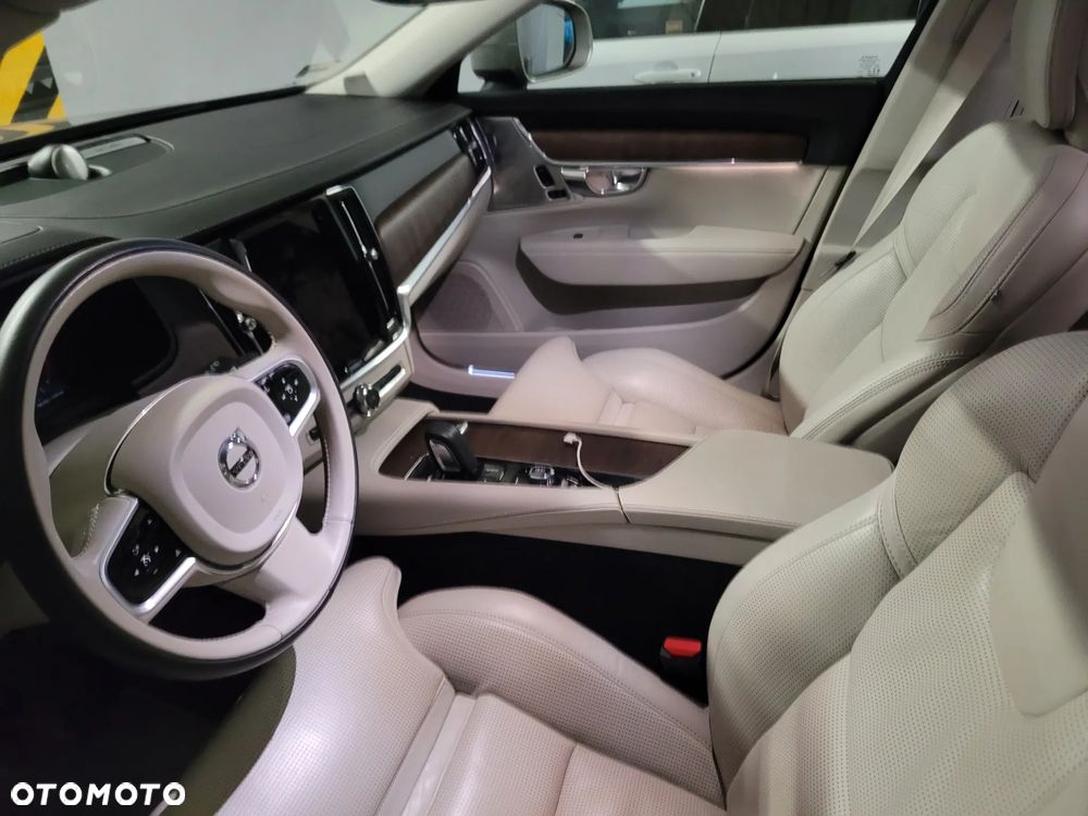 Volvo V90 B5 D AWD Momentum Pro - 7