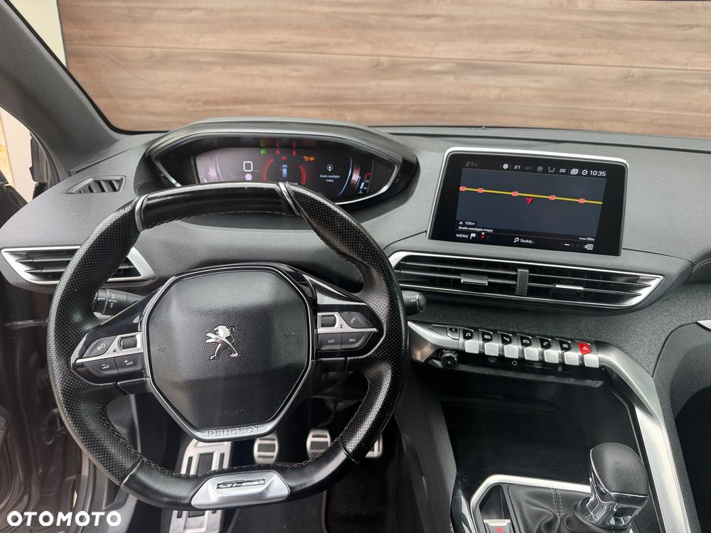 Peugeot 5008 - 12