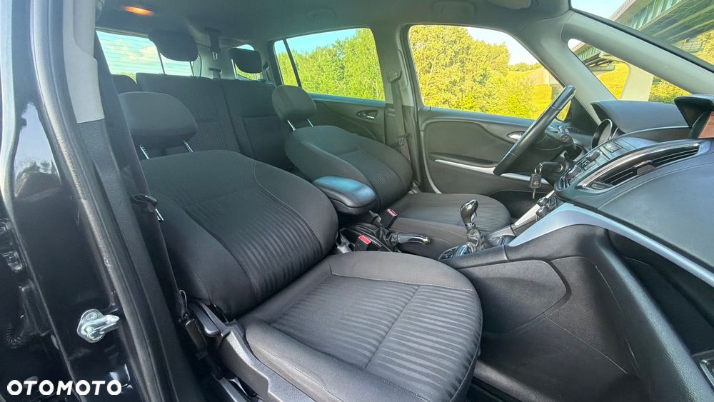 Opel Zafira Tourer 2.0 CDTI Active - 18