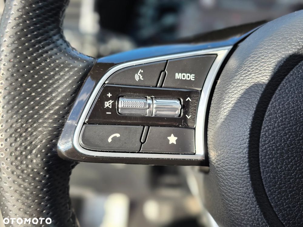 Kia ProCeed 1.5 T-GDI GT Line - 30