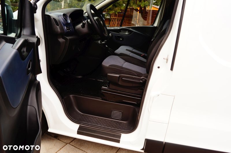 Opel Vivaro CDTI Long Salon Pl Bogata Opcja Serwis Faktura Vat  Super Stan - 27